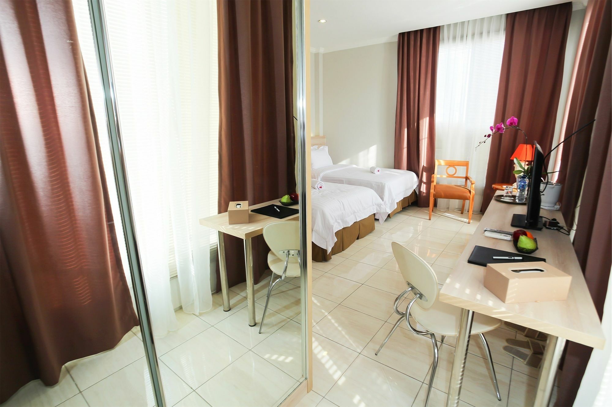 Topaz Residence Jakarta Eksteriør billede